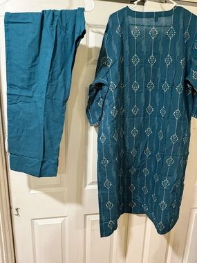 Teal Embroidered Tunic Set
